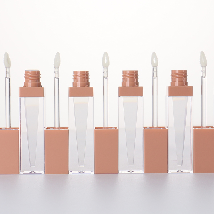 New Arrival Unique Luxury Style Special Bulk Filling Space Lip Gloss Wand Tube Free Shipping With Private Label