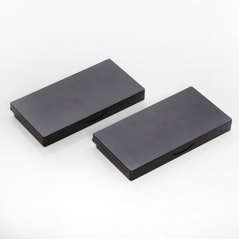 Fashion Custom Color Square Logo Customized Custom Eyeshadow Palette Hot Stamping Plastic Eyeshadow Case