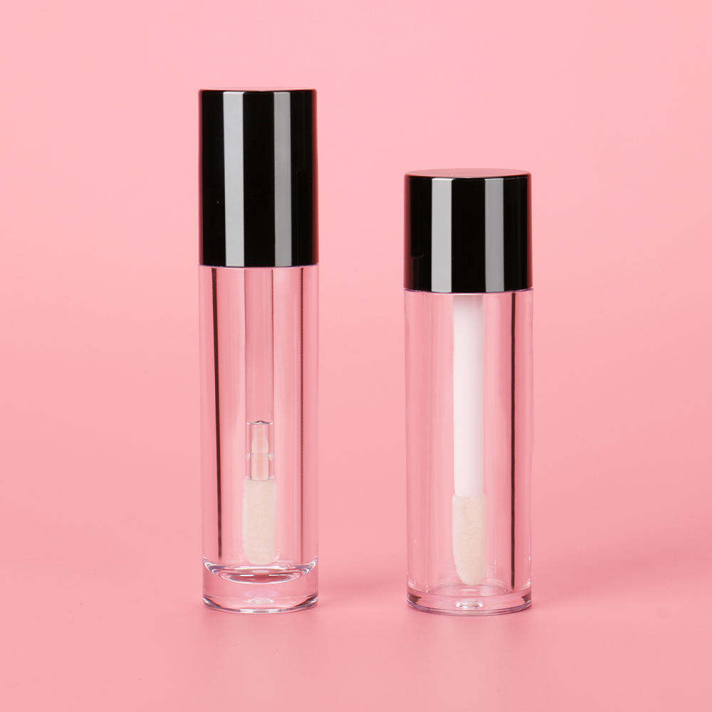 18.7ml  21ml Large Capacity Lip Gloss Tube Big Wand Empty Lip Oil Bottle Concealer Tube With Brush