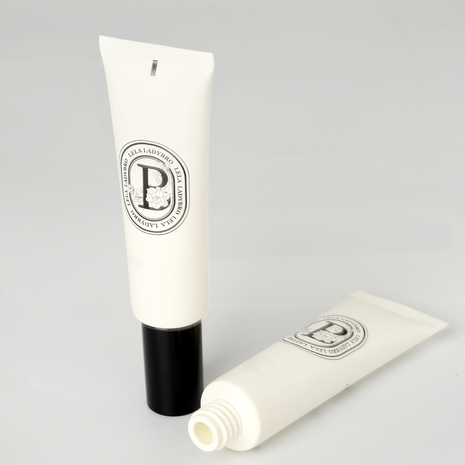 50ml Liquid Foundation Bb Cream Serum Packaging 50ml PE Plastic Empty Pump Tube Airless Squeeze White Soft Tube