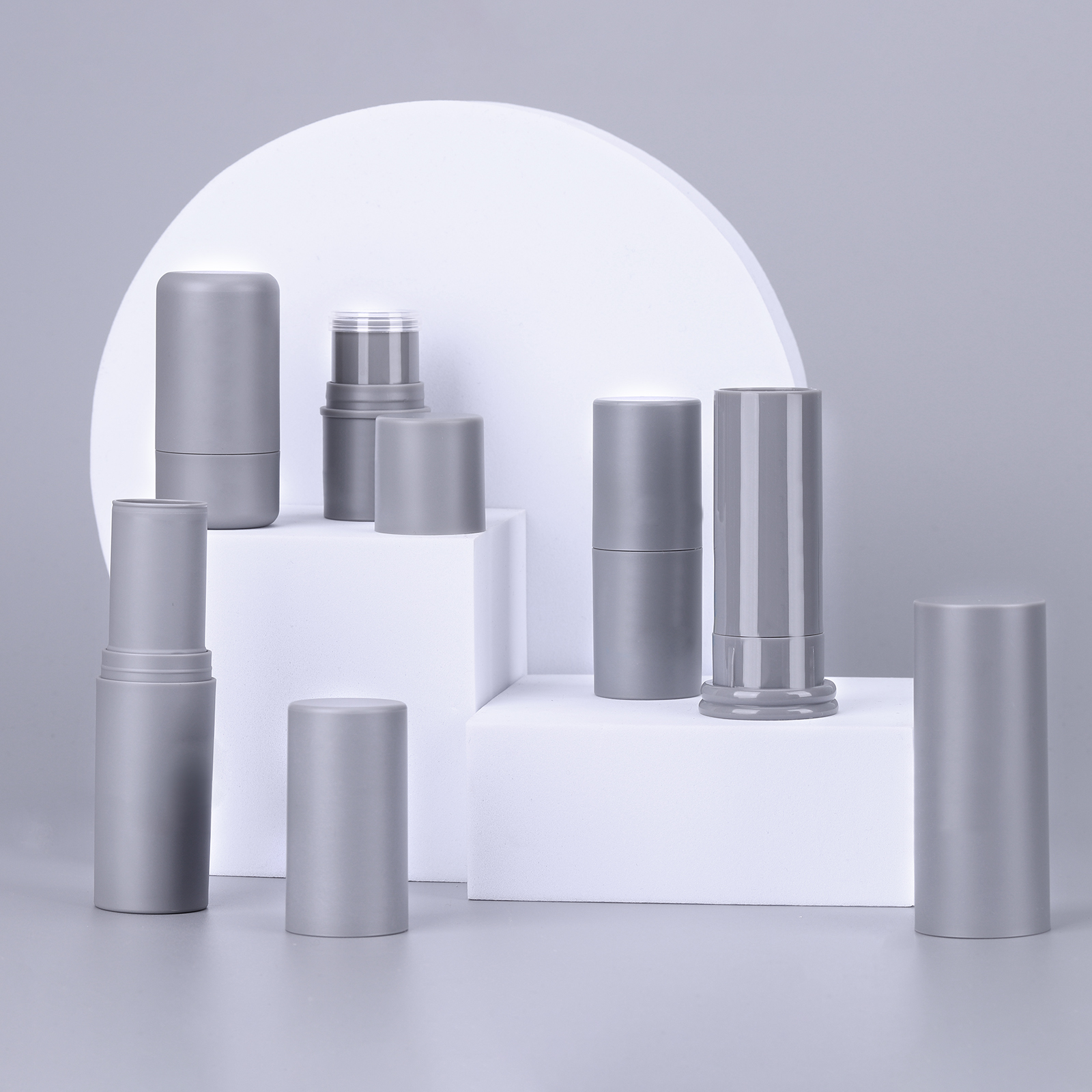 Sustainable Packing Round Empty Foundation Stick Tube Containers Recycled PP Plastic Twist Up Lip Balm Tube