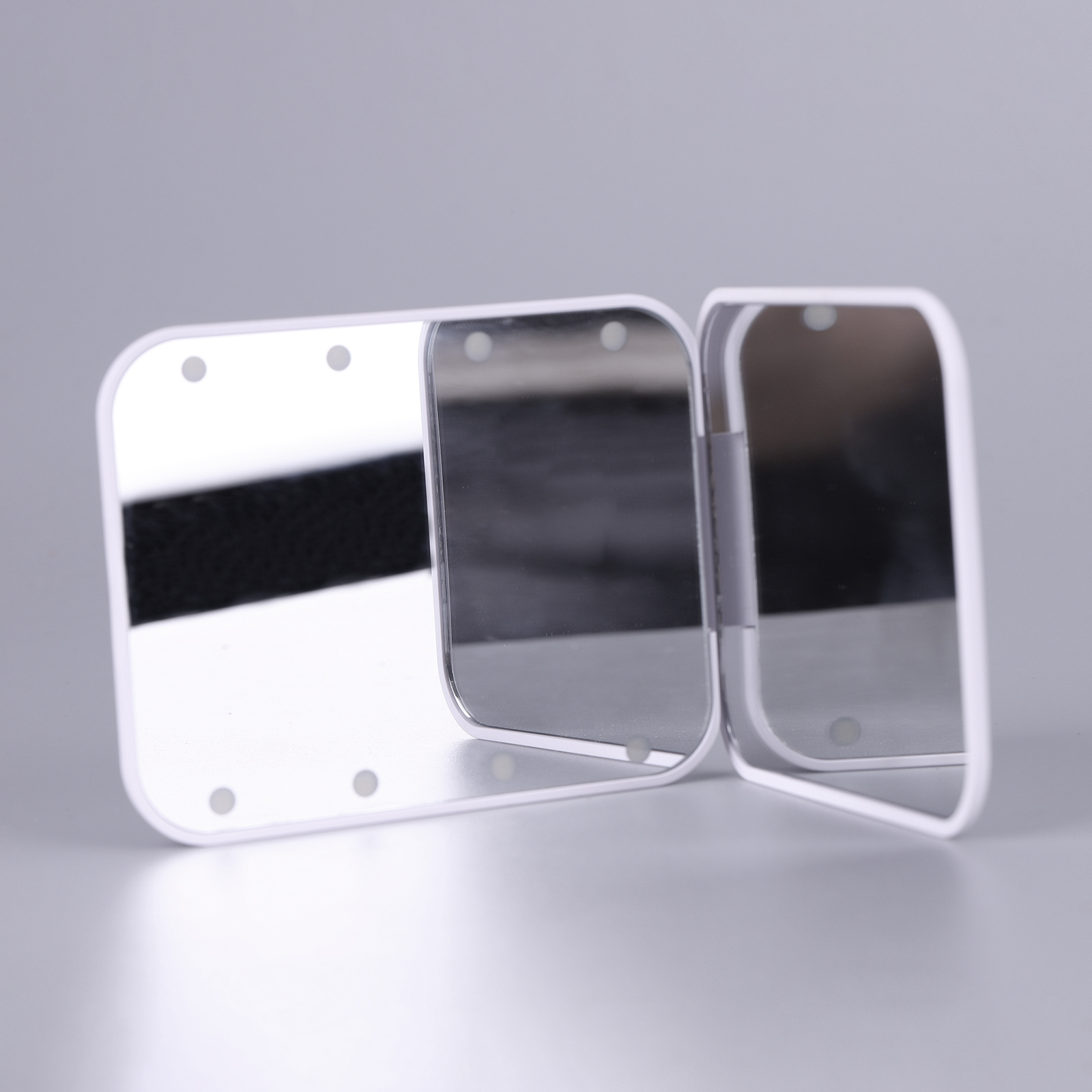 Portable Handheld Folding Cosmetic Mirror Led Light 2x Magnification Compact Travel Pocket Makeup Mirror