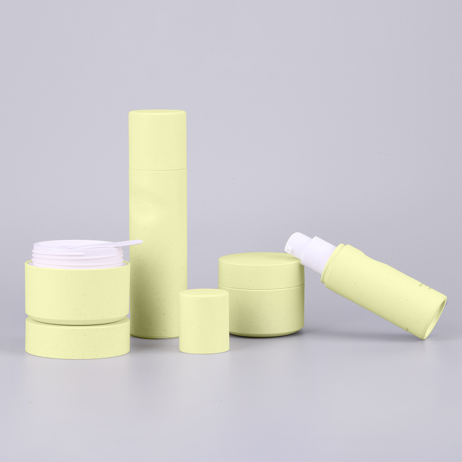 Biodegradable PMU Cosmetic Packaging Eco-friendly Lotion Pump Bottle 30ml 50ml 100ml Round Cosmetic Jar With Spoon