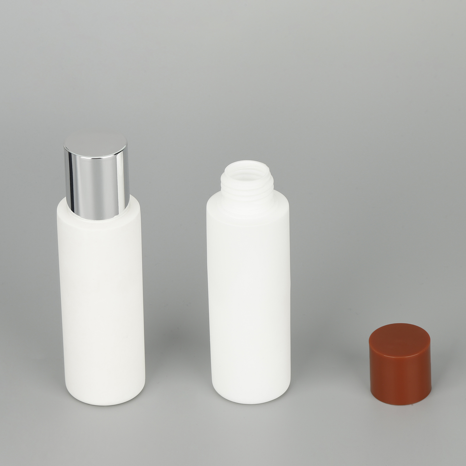 Custom 100ml Flat Shoulder Squeeze Shampoo Bottle Soft Touch HDPE Plastic Lotion Toner Bottle With Leakproof Screw Cap