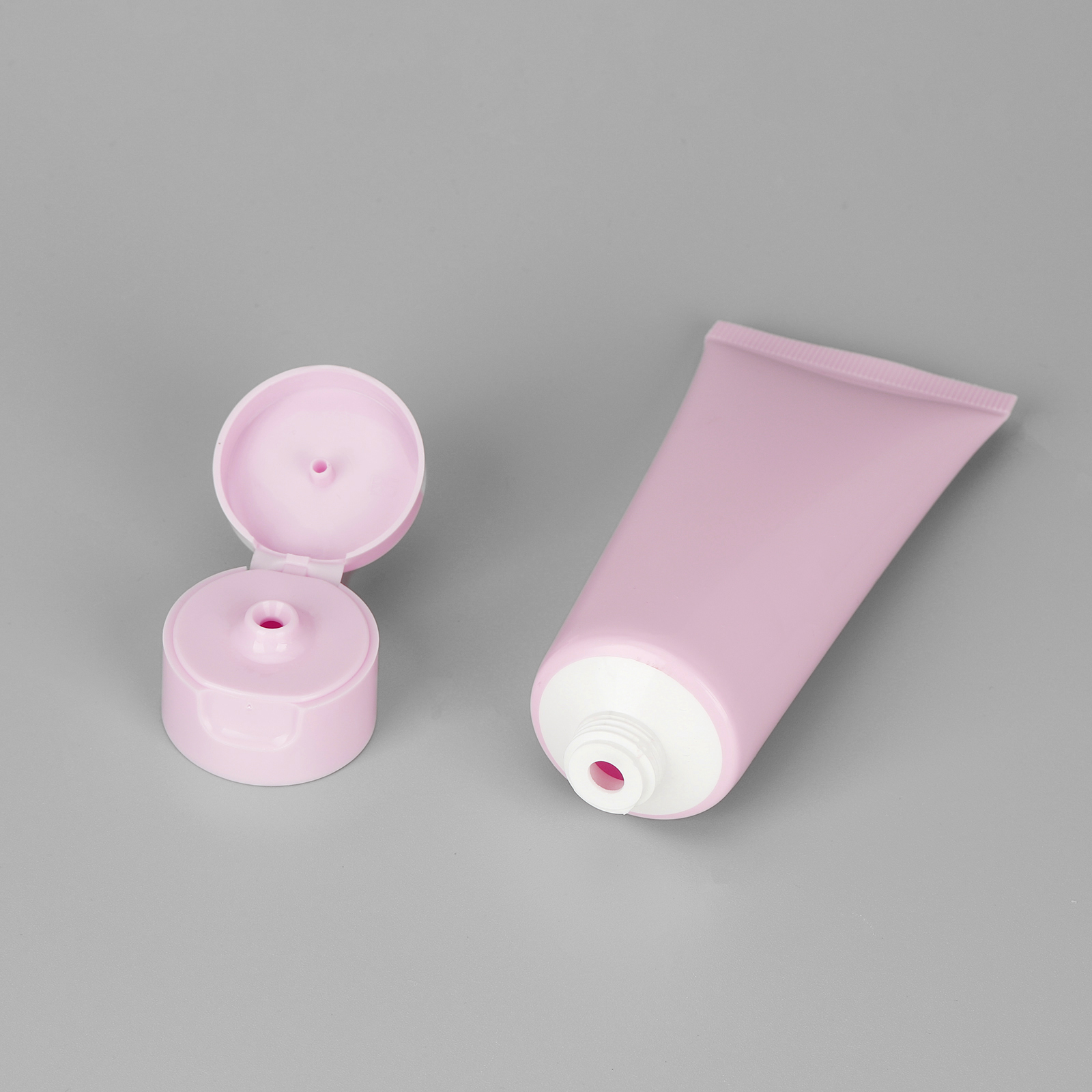 Custom Luxury Pink Toner Lotion Shampoo Bottle Hand Cream Jars Skin Care Set Container Plastic Cosmetic Packaging