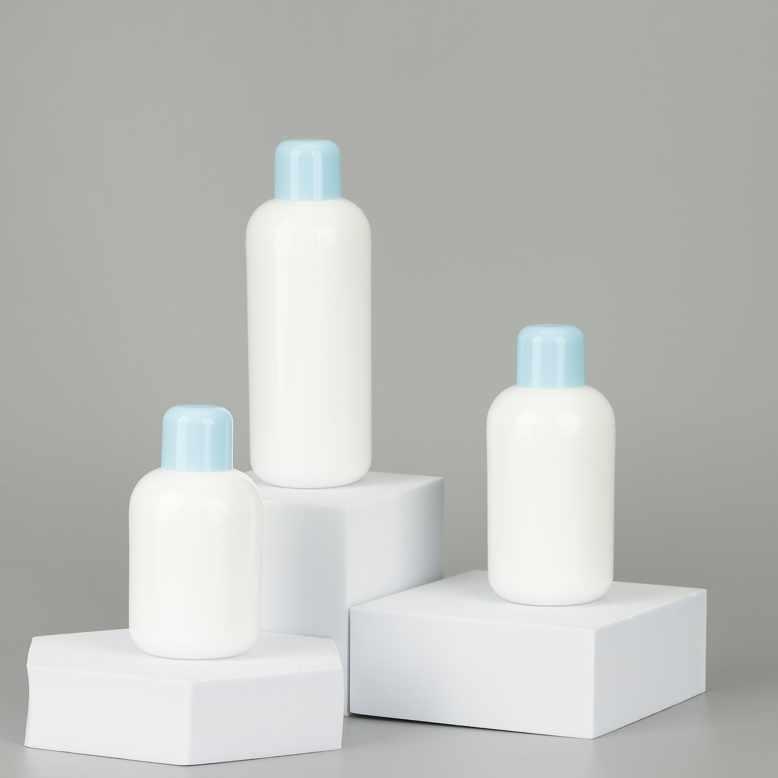 30ml 50ml 100ml Cosmetic Empty Refill Lotion Containers Cute Round Boston Shape PP Lotion Pump Airless Bottle
