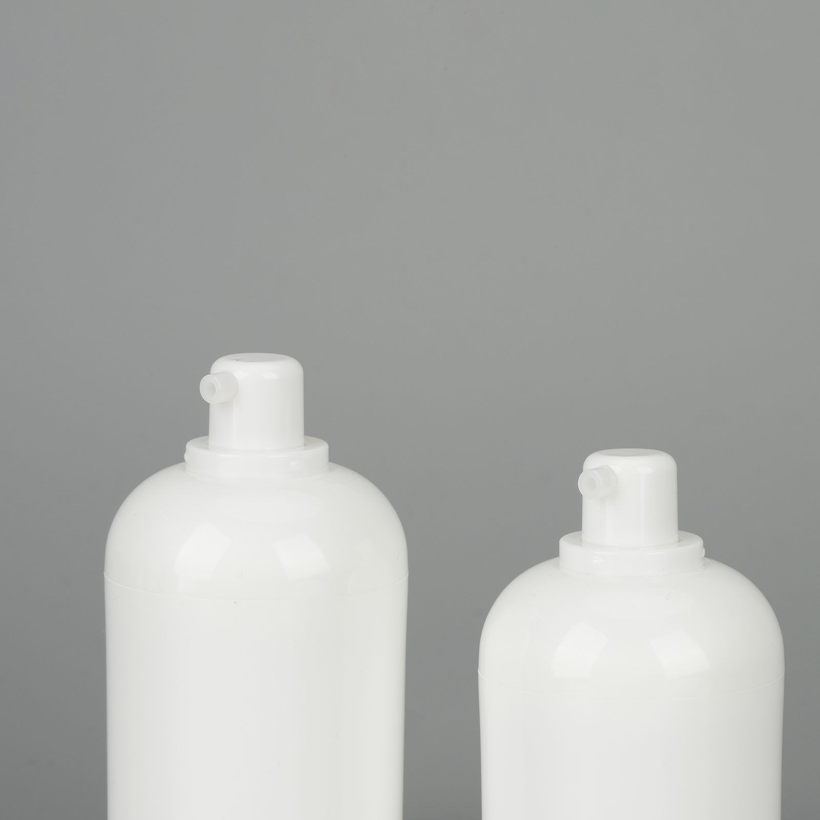 Round Boston Recyclable PP Face Cream Body Lotion Container Plastic Airless Pump Bottle With Ball Cap